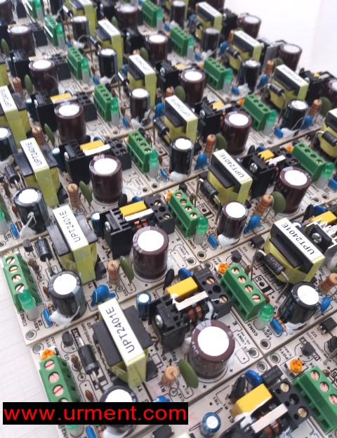 UP2401E_7 منبع تغذیه 24 ولت ریلی اورمنت